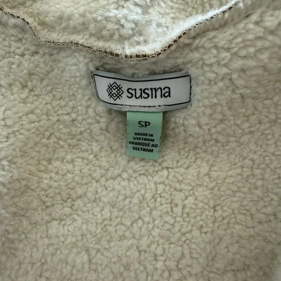 SUSINA Faux Suede Vest size S - Picture 4 of 6